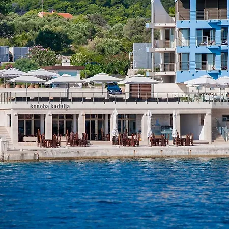 Hotel Maxim 4*