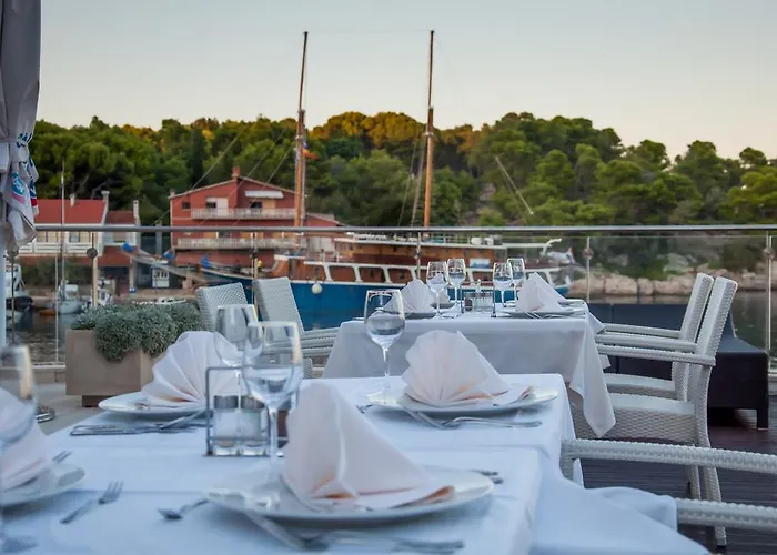 酒店 马克西姆酒店 Božava