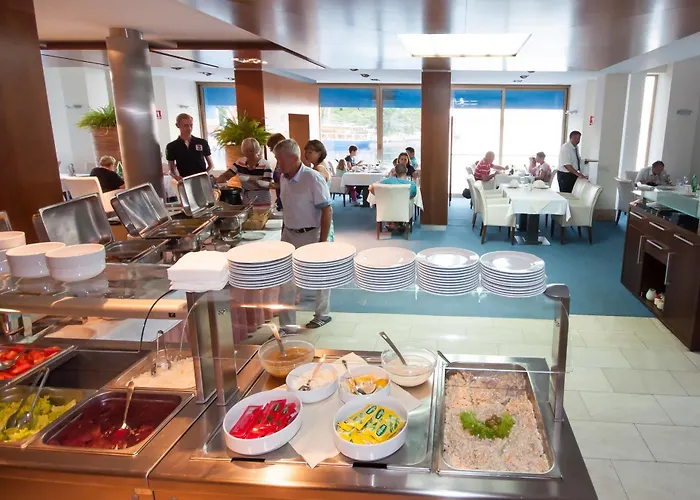 Szálloda Maxim Božava