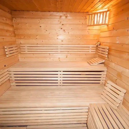 Maxim Szálloda 4*