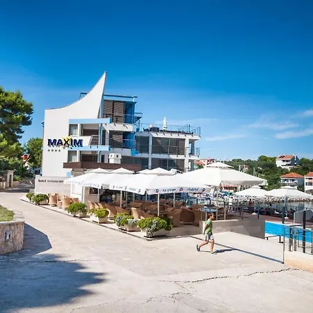Maxim Otel