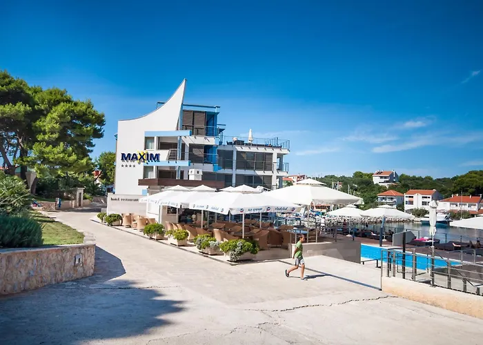 Maxim Hotel