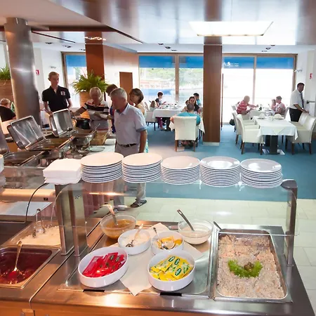 ホテル Maxim Božava