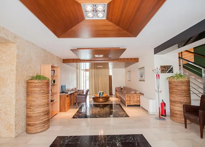 Maxim 호텔 보자바