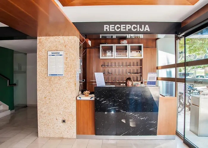 호텔 Maxim 보자바